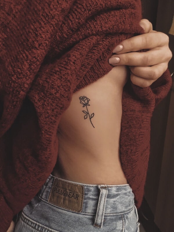 52 Cute Small Tattoo Ideas For Girls With Meaning
