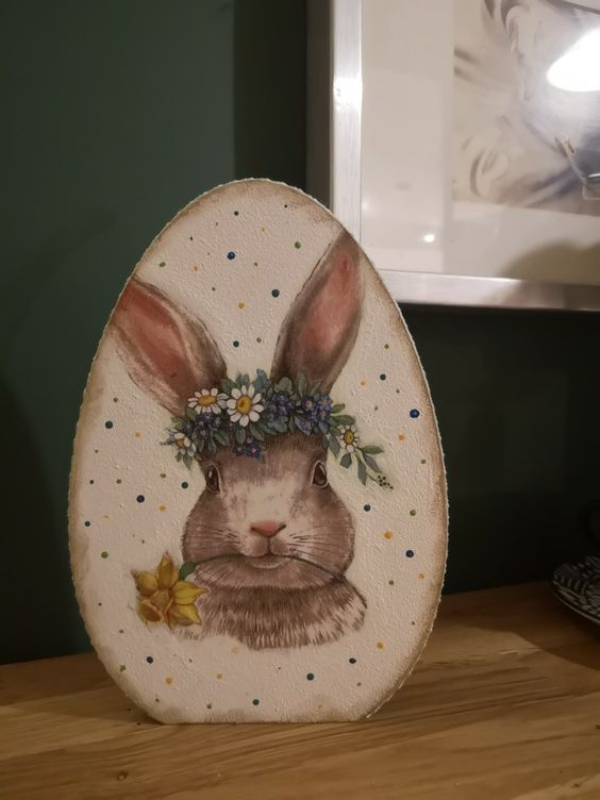 Easter Wood Slice Painting