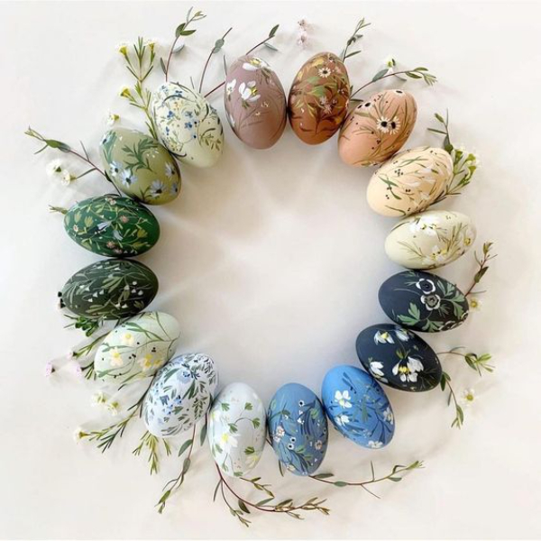 Painted Easter Egg Wreath