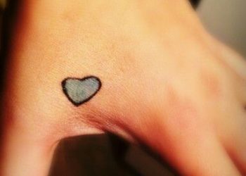 Tattoos Between Thumb And Index Finger Featured Image