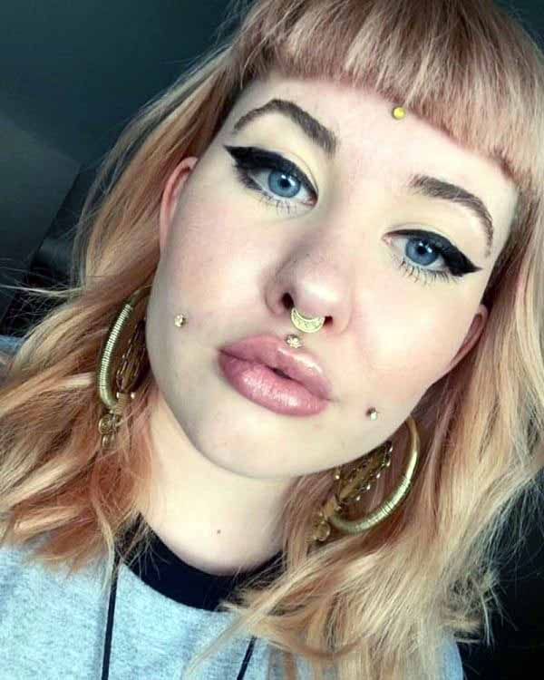 Jestrum Piercing 3