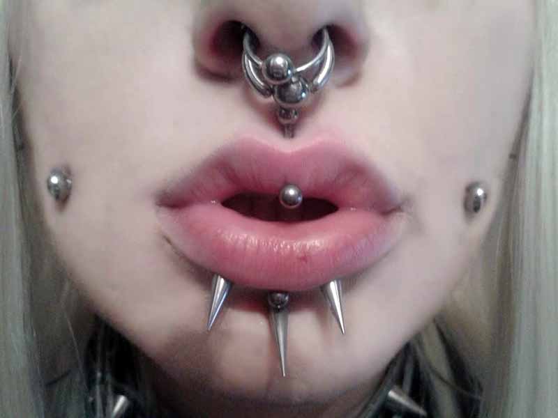 Jestrum Piercing 40