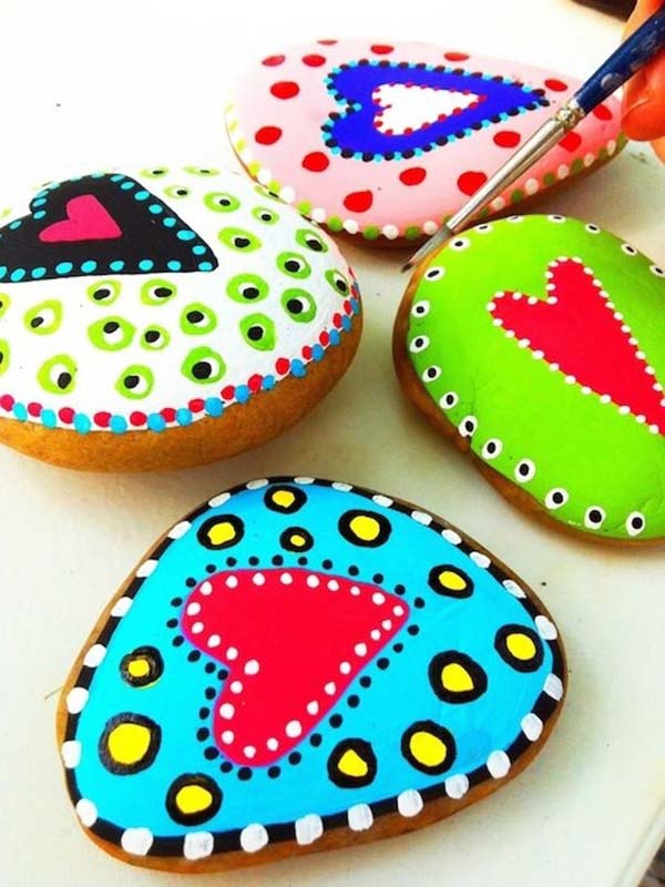 Easy Rock Painting Ideas 41