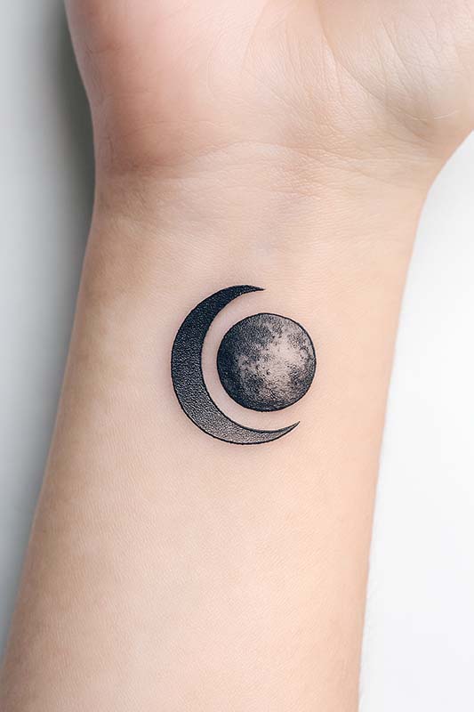 Planet Tattoo Ideas 6