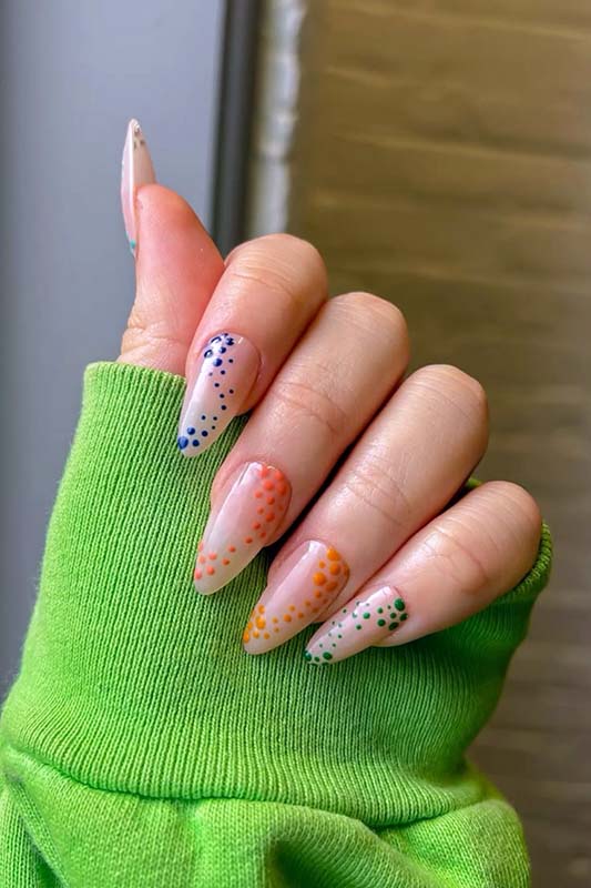 Summer Nail Ideas 40