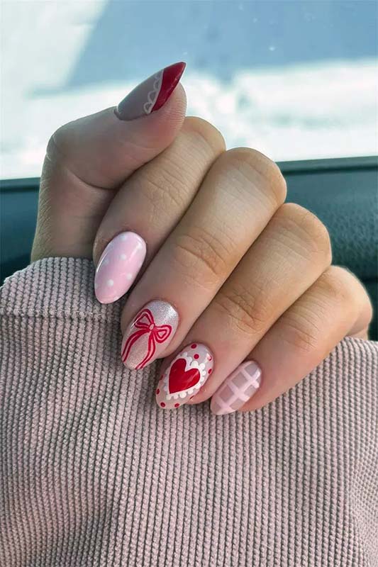Valentines Day Nail Ideas 33